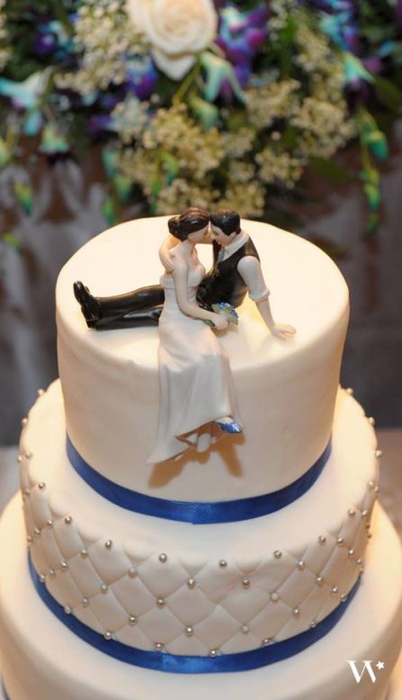 Wedding cake topper